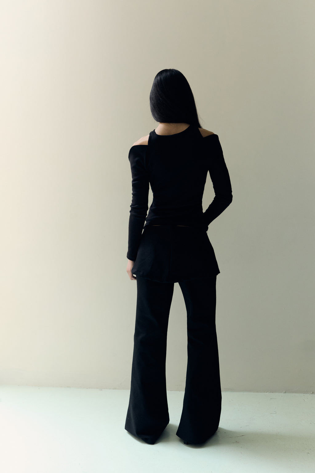 Black Symmetric Top